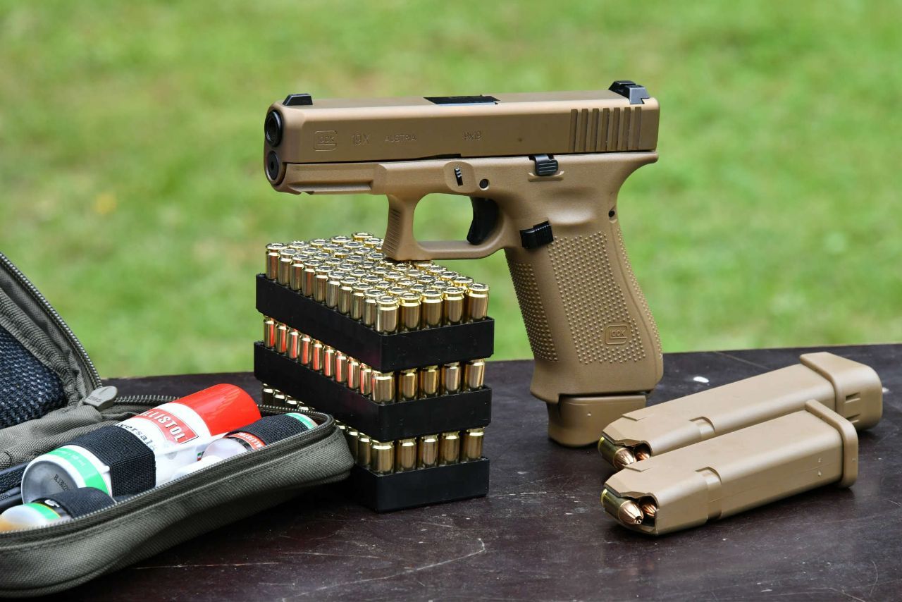 Read more about the article New Weapons For Sale – The Latest Selection of Guns For Sale: Exploring the Anonymous Market Where Quality Guns Are Sold At Super Cheap Prices ( Glocks, Sig Sauer, Pistols, Ruger, HK, Firearms, Beretta, Revolvers, 9mm, Ammunition and More )